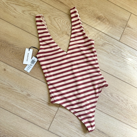 Aritzia Babaton contour bodysuit - Picture 1 of 1